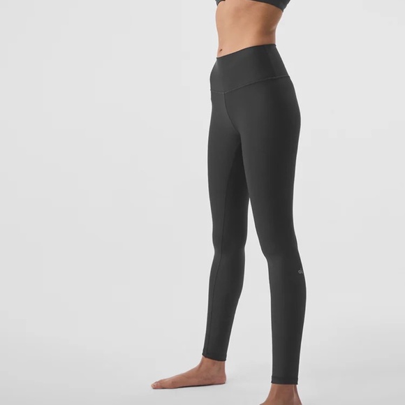 Alo 7/8 High- Waist Airlift Legging in Anthracite- XS - Picture 1 of 4